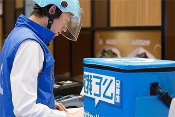 5b7033b352eb7.jpg 微信图片_20180812211630.jpg